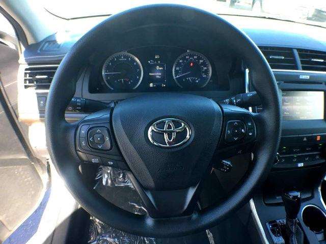 2017 Toyota Camry LE 4Dr Sedan